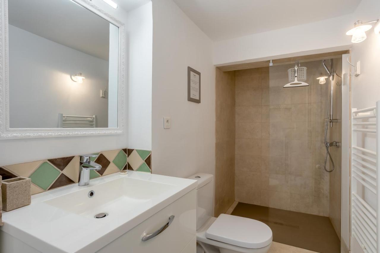 La Villa Du Petit Bois Les Lavandes Faucon  エクステリア 写真